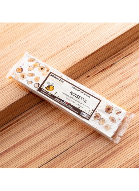 Nougat artisanal naturel noisette made in France miel Ardeche amande de provence qualite haut de gamme prestige